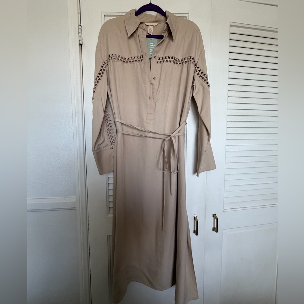 H&M Taupe Long Sleeve Dress